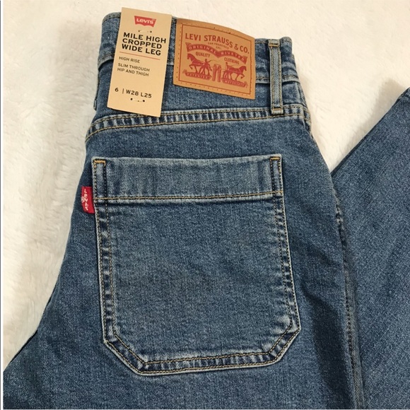 NWT LEVIS mile high cropped crop wide leg 6 jeans - Picture 8 of 16